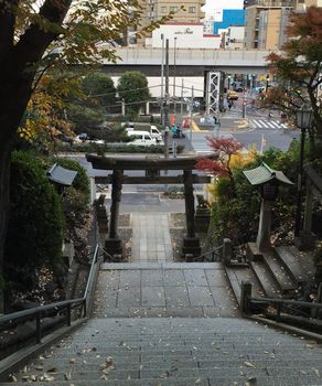 駅から近い神社