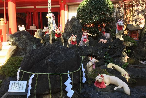 京浜伏見稲荷神社・狐