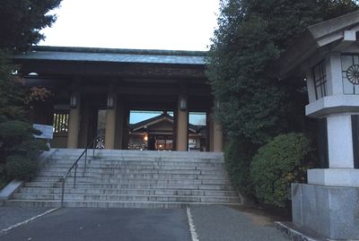 東郷神社　階段