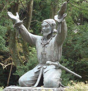 出雲大社内の像