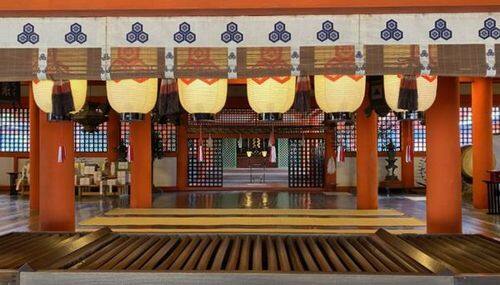 厳島神社本殿