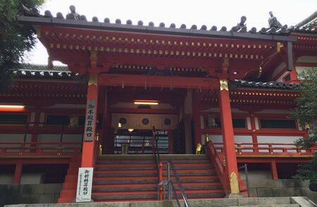 石清水八幡宮 御本殿昇殿口