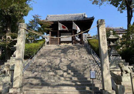 阿智神社・随身門